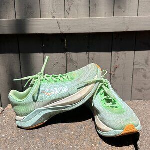 HOKA Mach X - Size 8.5 B Women's - Carbon Plate